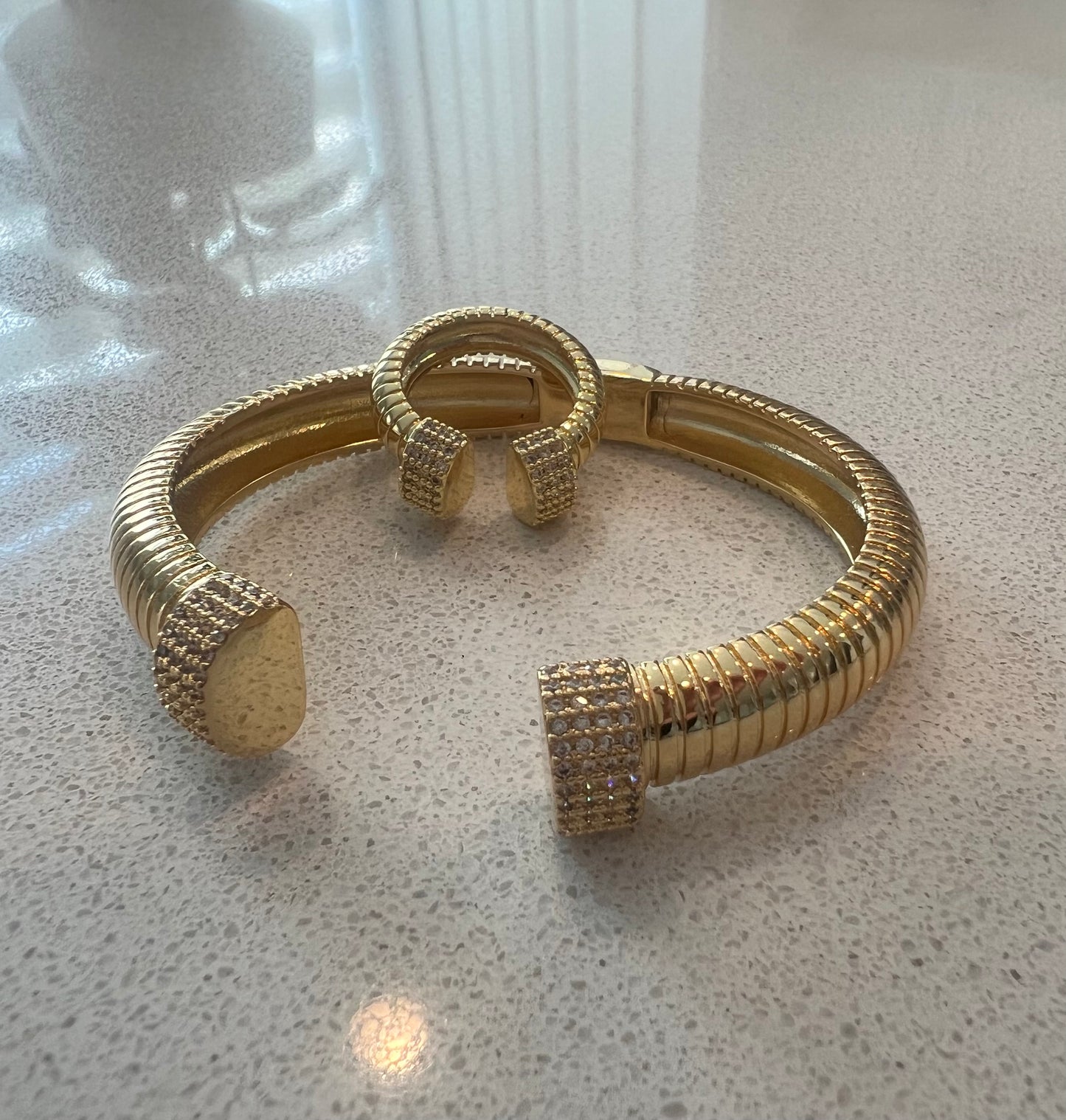 Spring Gold Cuff With Quartz