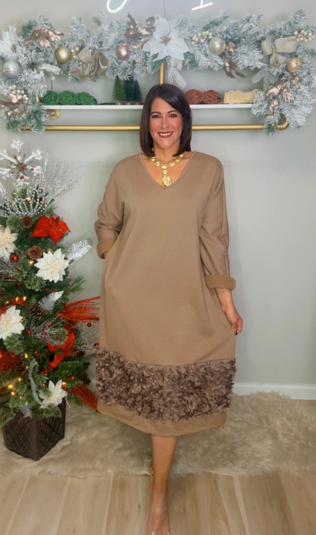 Italian Hem Detail Back Bow Midi