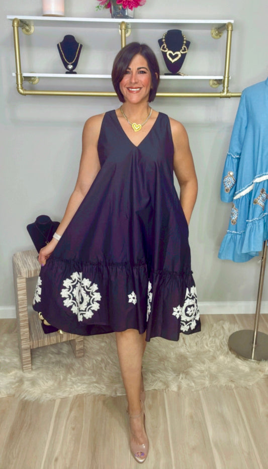 Italian Sleeveless Embroidery Hem Dress