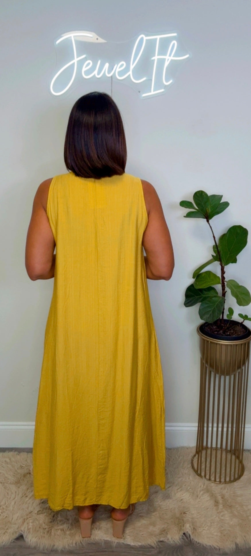 Italian Resin Stone Neck Dress