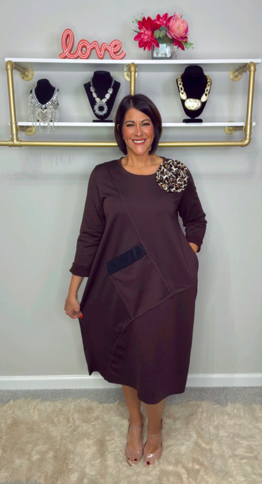 Italian Front Pocket Midi Dress