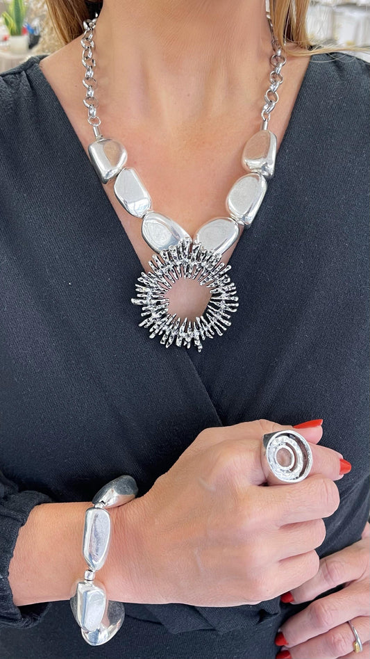 Circle Necklace and Bracelet Set