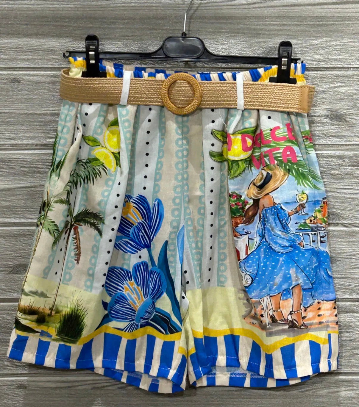 Italian “La Dolce Vita” shorts