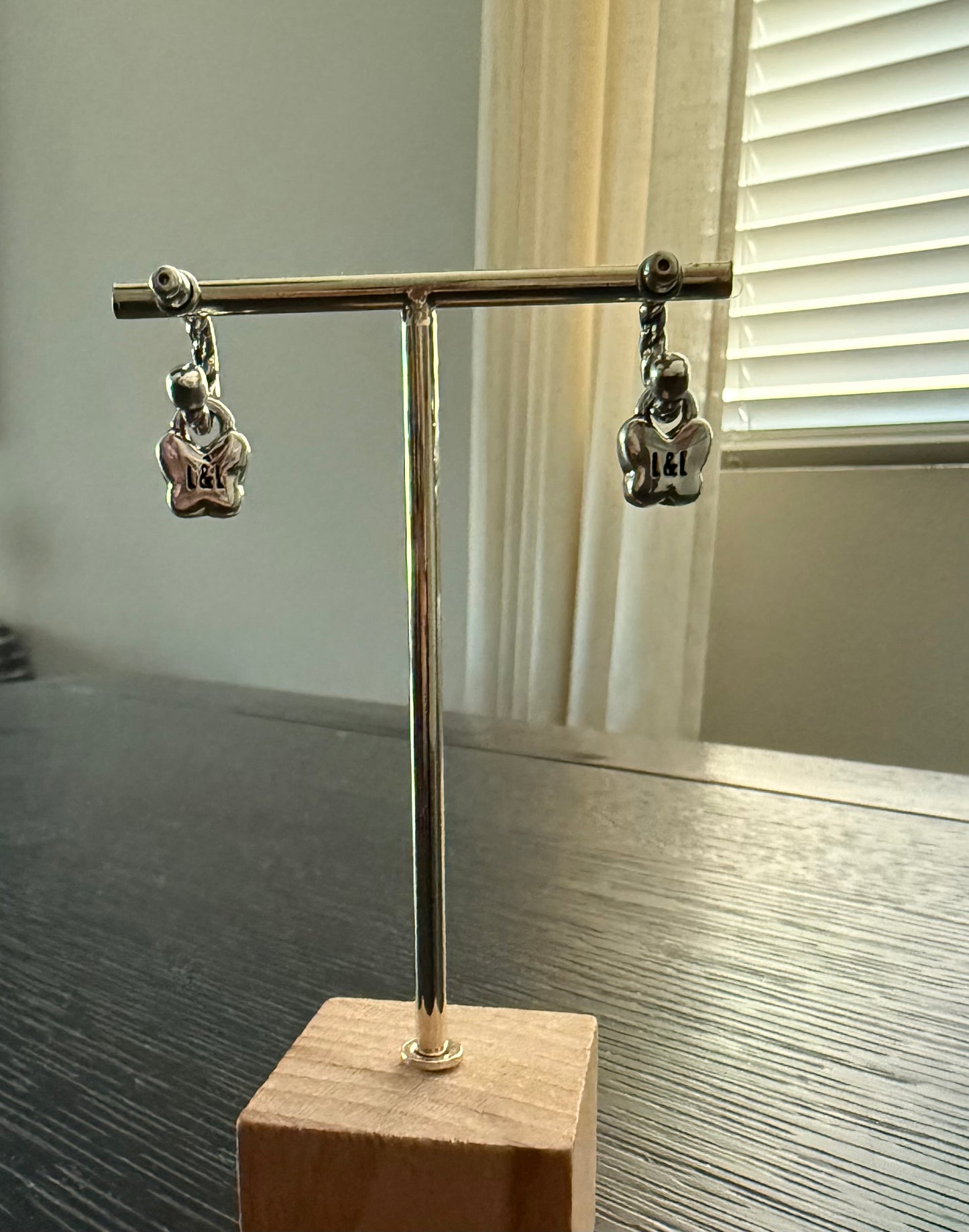 La Mala y La Fea Butterfly Earrings (amethyst Swarovski )