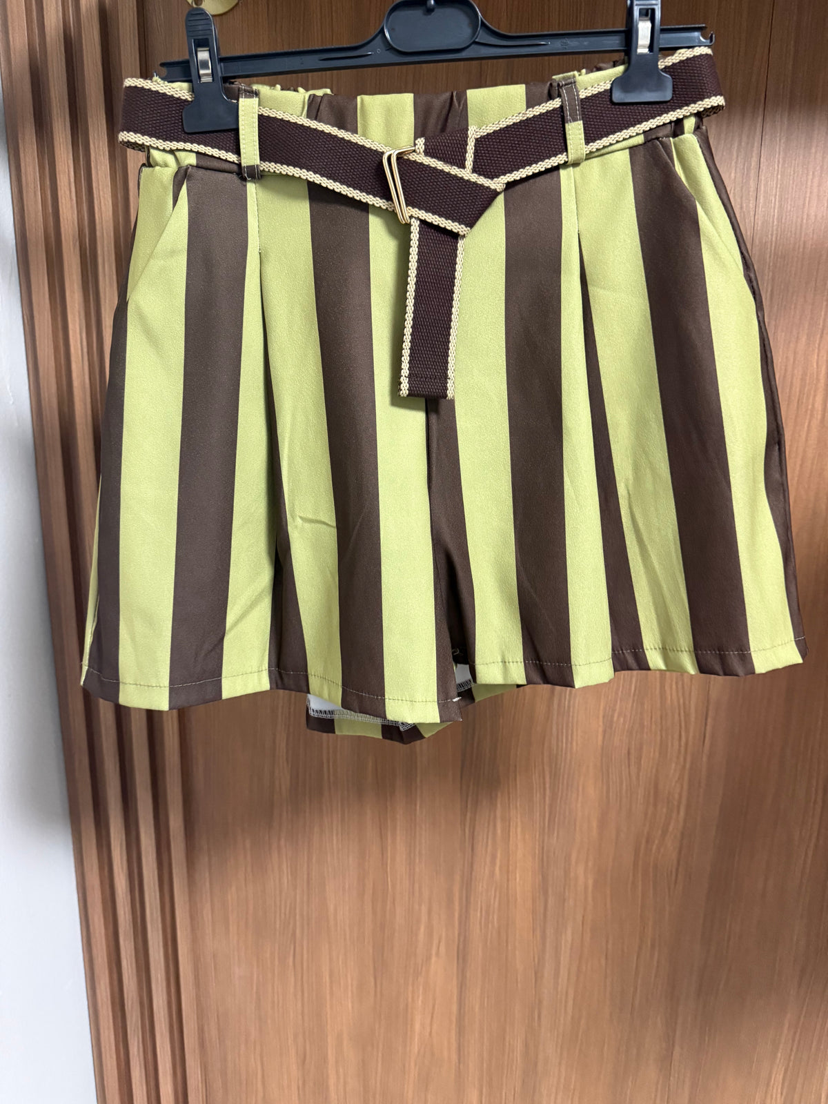 Italian Wide Stripes Shorts