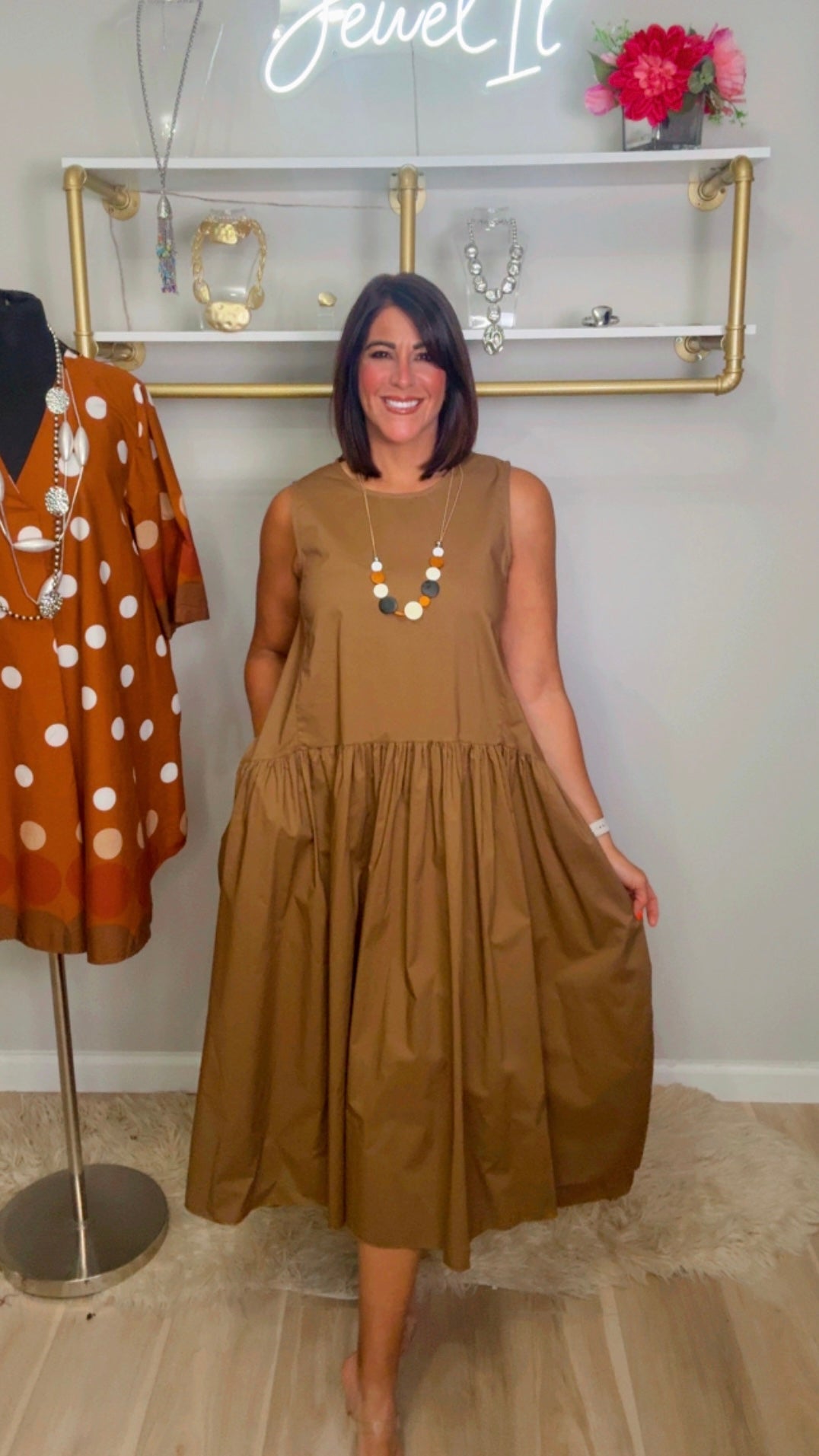 Italian Low Cut Maxi
