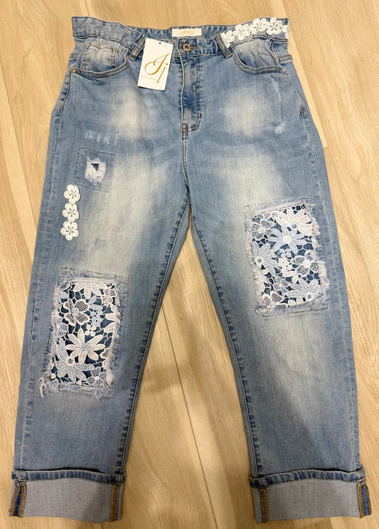 Patches Jean with Pearls Waist Detail