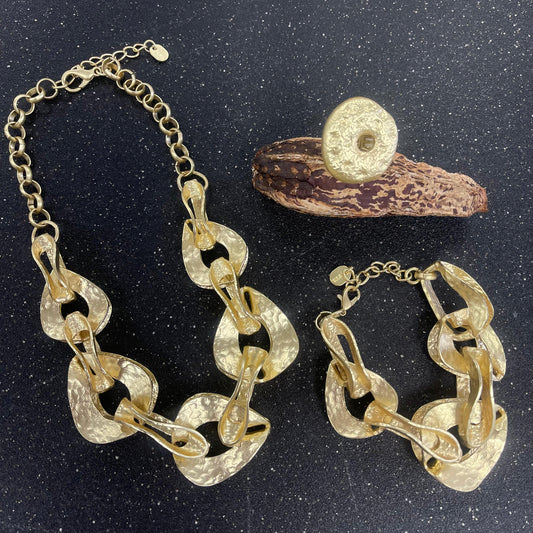 Thick Waive Necklace and bracelet set