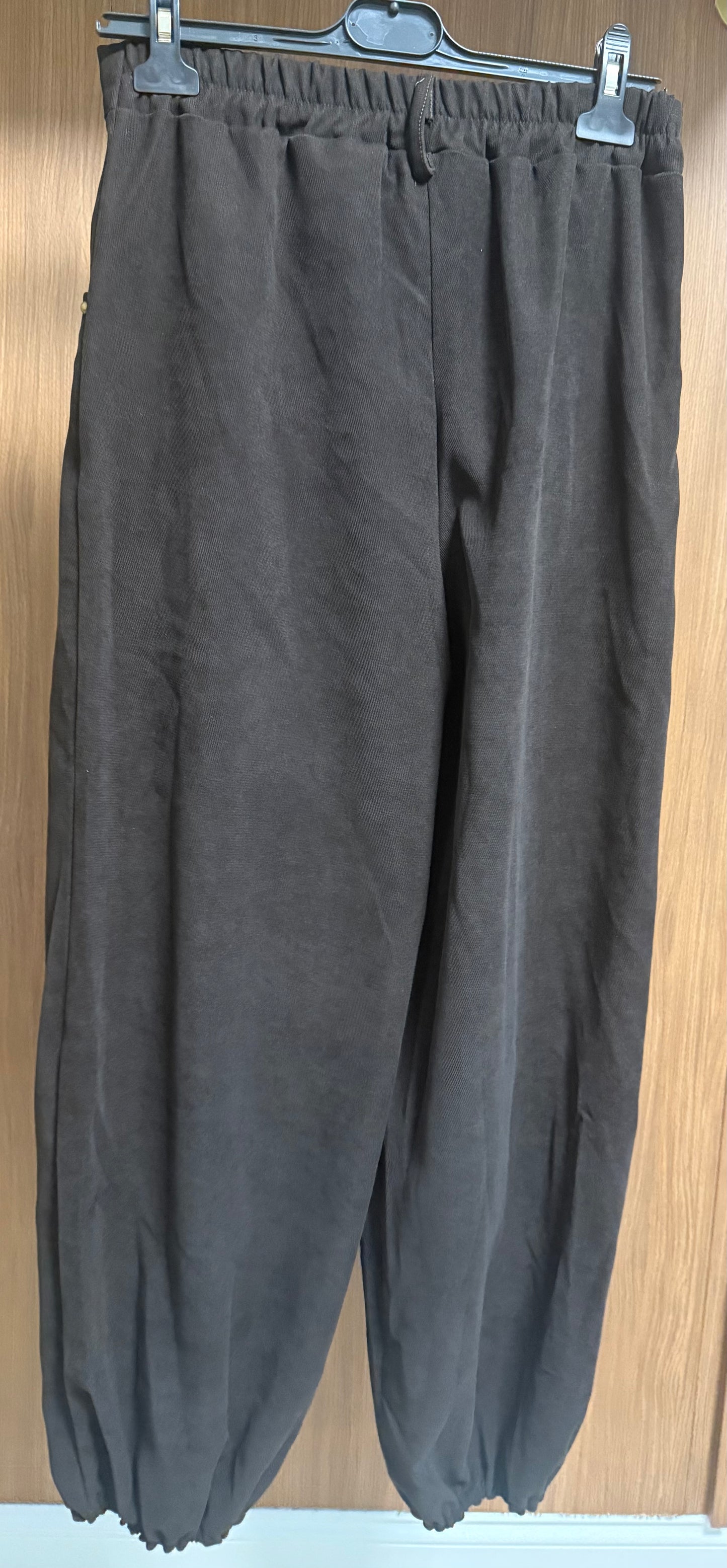 Italian Aladdin Studs Pants